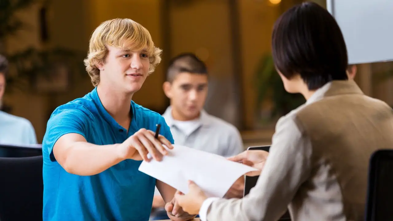 Top 7 tips to prepare for your college interview and ace it