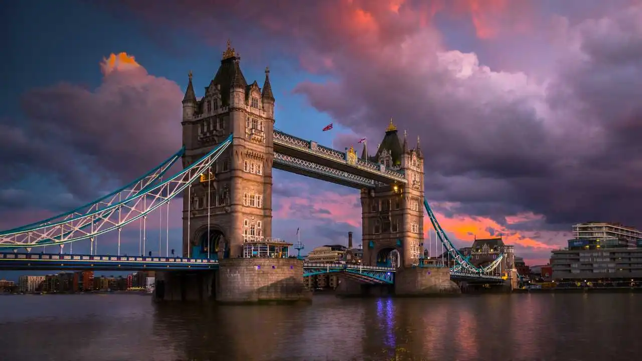 Facts About Tower Bridge
