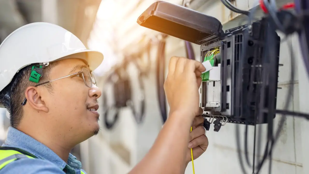 The Top Benefits of Choosing Fiber for Your Home Internet